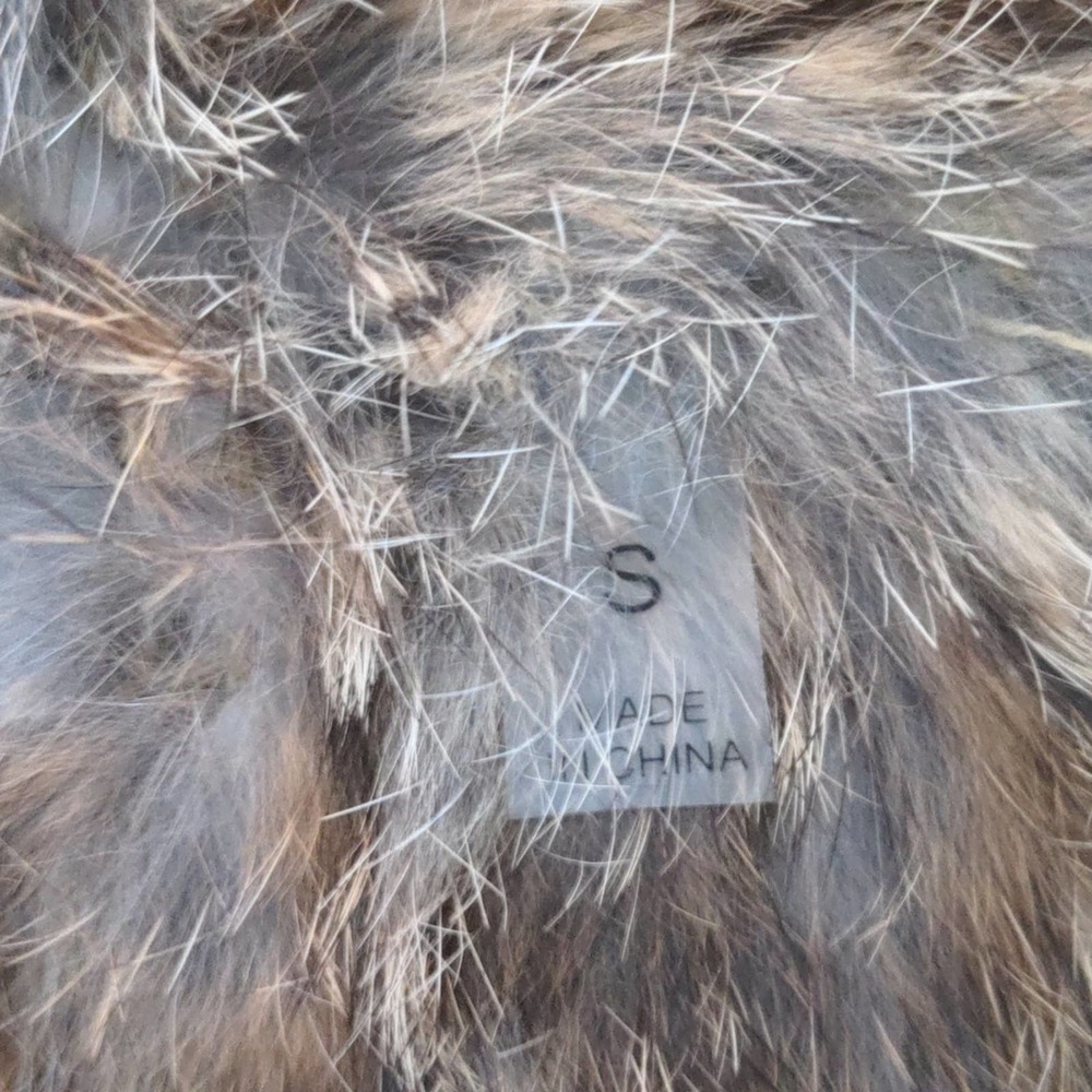 Genuine Rabbit Fur Vest Size Small - Picture 7 of 8